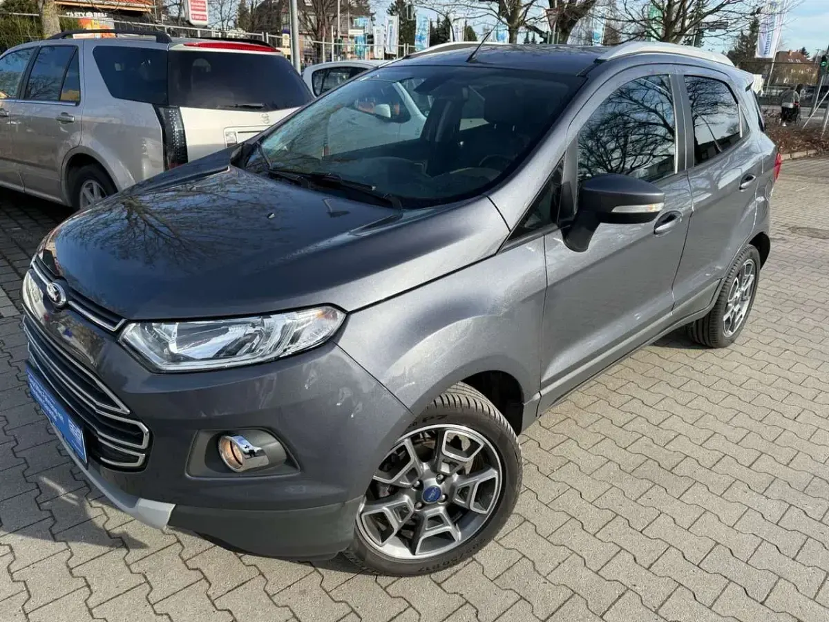 Gebraucht Ford Ecosport Titanium 125 PS (91 kW) 2016 Grau SUV