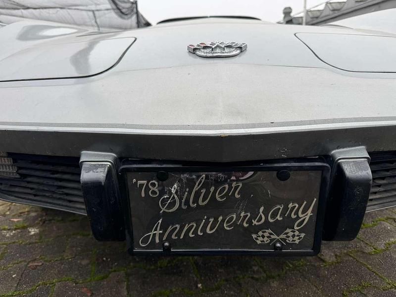 Gebraucht Corvette C3 220 PS (161 kW) 1978 Silber Coupé
