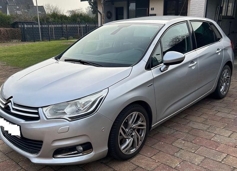 Gebraucht Citroën C4 Exclusive 111 PS (81 kW) 2011 Silber Limousine