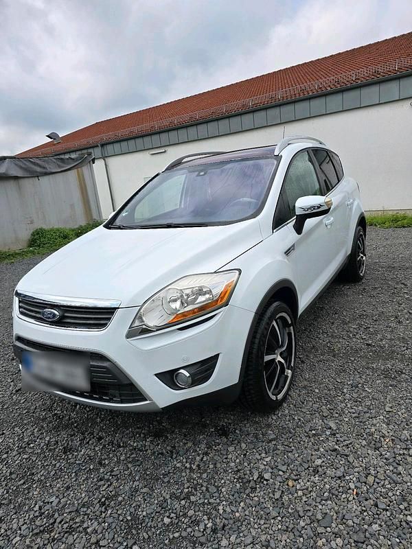 Gebraucht Ford Kuga 136 PS (100 kW) 2009 Weiß SUV