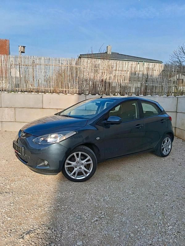 Gebraucht Mazda 2 Independence 85 PS (62 kW) 2008 Kleinwagen