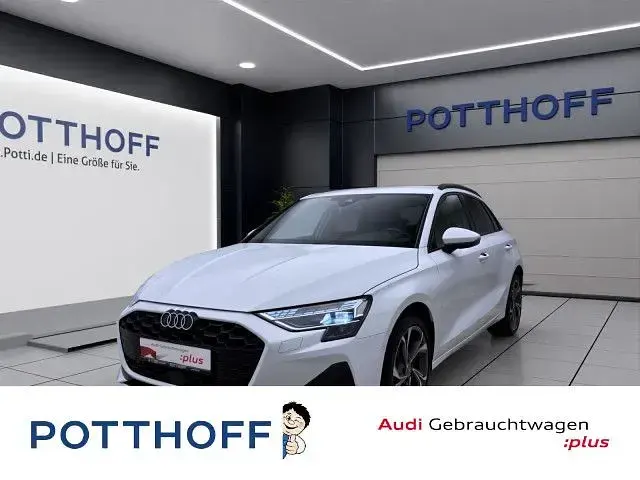 Gebraucht Audi A3 Sport 116 PS (85 kW) 2025 Limousine