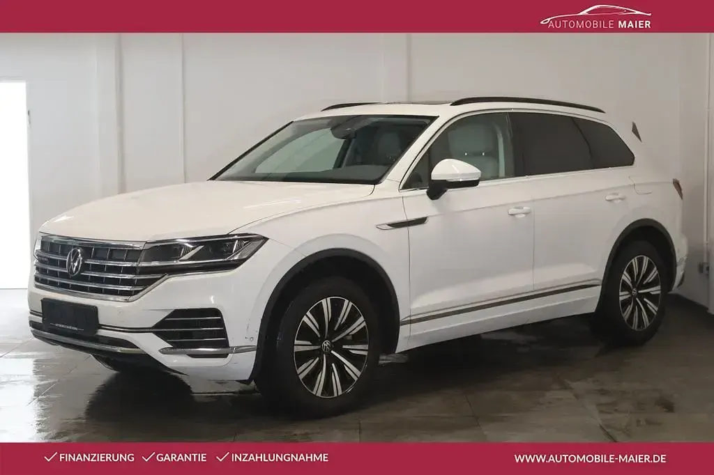 Gebraucht VW Touareg Elegance 381 PS (280 kW) 2022 Pure white SUV