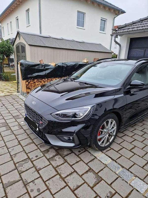 Gebraucht Ford Focus S 280 PS (205 kW) 2020 Schwarz Kombi