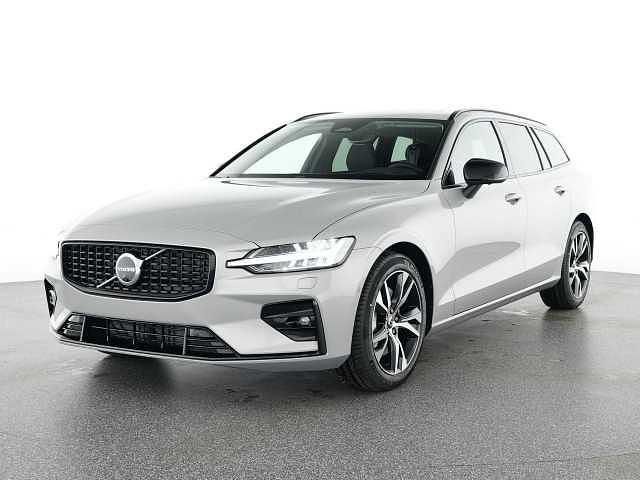 Gebraucht Volvo V60 145 PS (106 kW) 2025 Kombi
