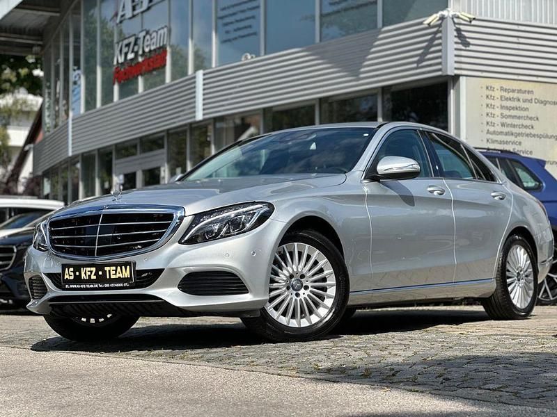 Silber Gebraucht 2014 Mercedes C220 Limousine | 23.800 € (Teuer) - Bild 1/4