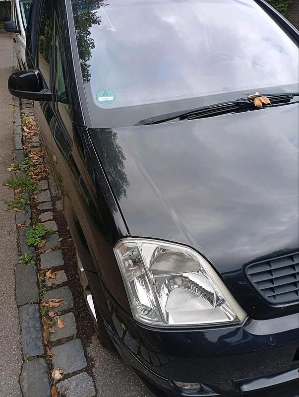Schwarz Gebraucht 2004 Opel Meriva Van / Kleinbus | 1.600 € (Fairer Preis) - Bild 1/4
