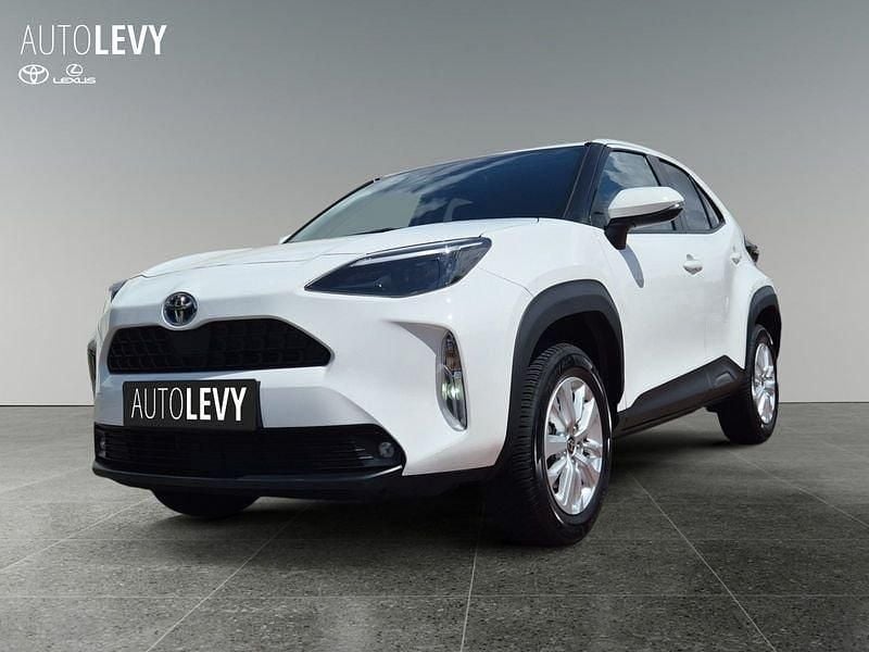 Weiß Gebraucht 2023 Toyota Yaris Cross Comfort SUV | 22.498 € (Superpreis) - Bild 1/4
