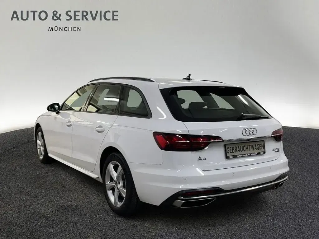 Gebraucht Audi A4 Advanced 204 PS (150 kW) 2023 Weiß Limousine