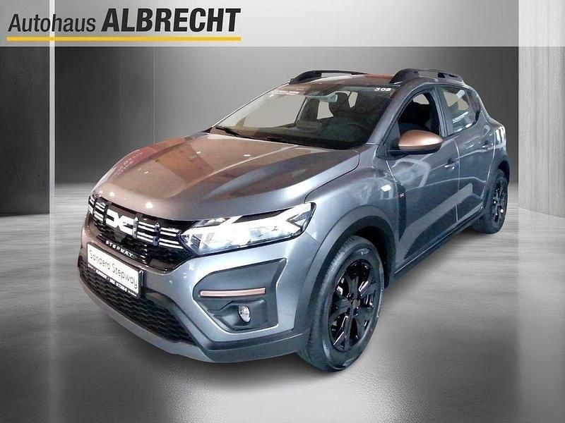 Grau Neu 2025 Dacia Sandero Extreme Kleinwagen | 21.929 € (Fairer Preis) - Bild 1/4