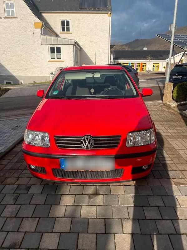 Gebraucht VW Polo 65 PS (47 kW) 2000 Rot Kleinwagen