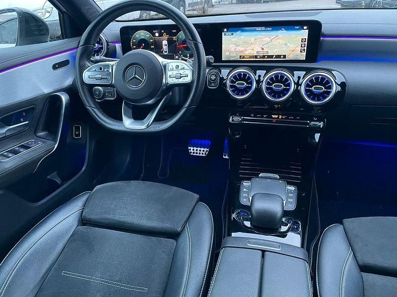 Gebraucht Mercedes A200 AMG 150 PS (110 kW) 2020 Weiß Limousine