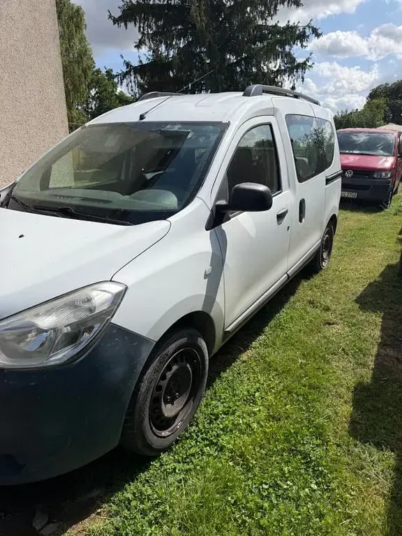 Gebraucht Dacia Dokker Essentiel 75 PS (55 kW) 2013 Weiß Van / Kleinbus