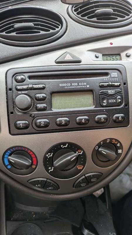 Gebraucht 2003 Ford Focus Ambiente Kombi | 1.000 € (Guter Preis) - Bild 1/4