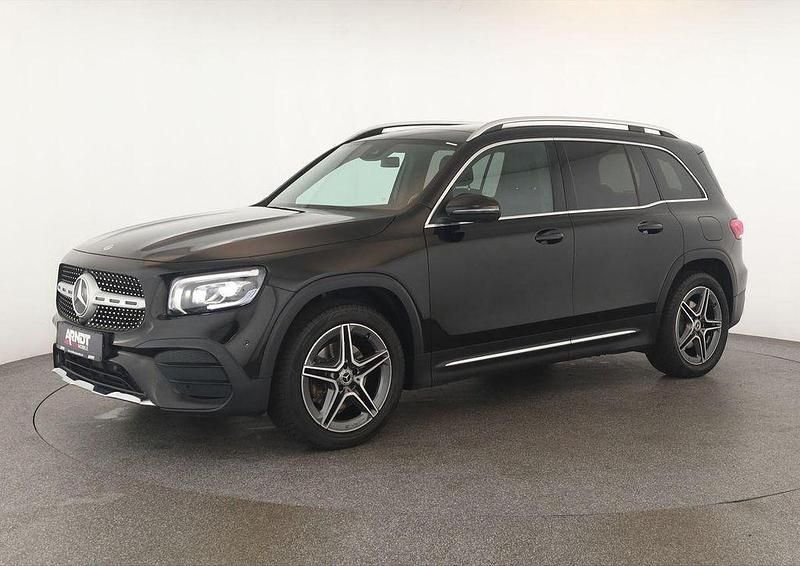 Schwarz Gebraucht 2022 Mercedes GLB250 AMG SUV | 40.884 € (Etwas zu teuer) - Bild 1/4