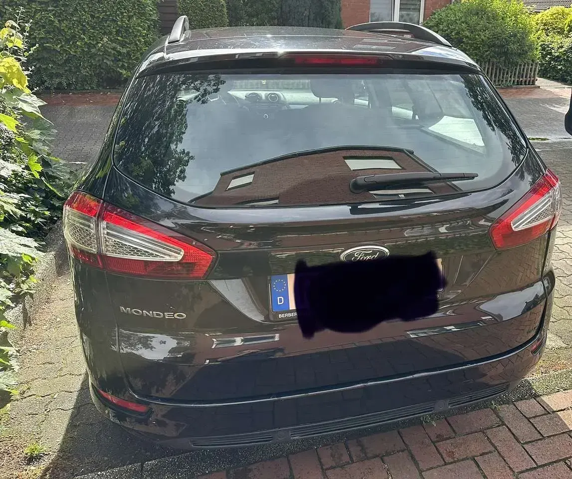 Gebraucht Ford Mondeo Ambiente 120 PS (88 kW) 2012 Kombi