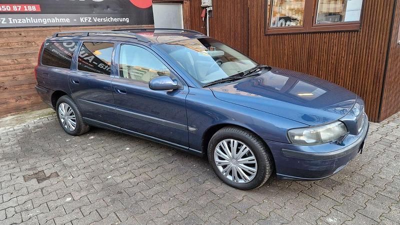 Gebraucht Volvo V70 140 PS (102 kW) 2003 Other Kombi