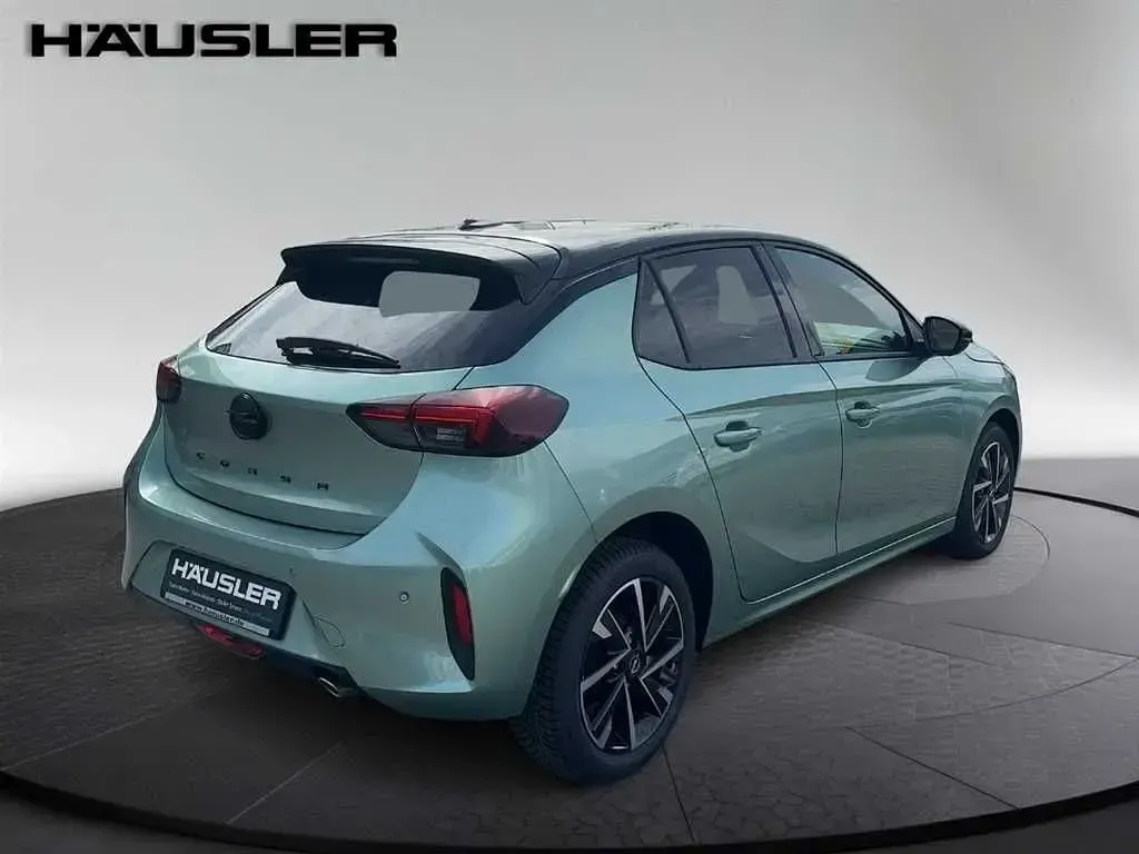 Gebraucht Opel Corsa 101 PS (74 kW) 2026 Eukalyptus grün (metallic) Kleinwagen
