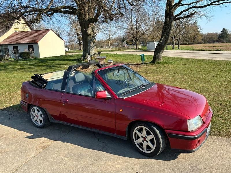 Gebraucht Opel Kadett 116 PS (85 kW) 1989 Rot Kleinwagen