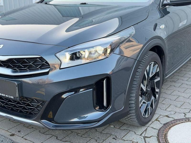 Gebraucht Kia XCeed 160 PS (117 kW) 2022 Grau SUV
