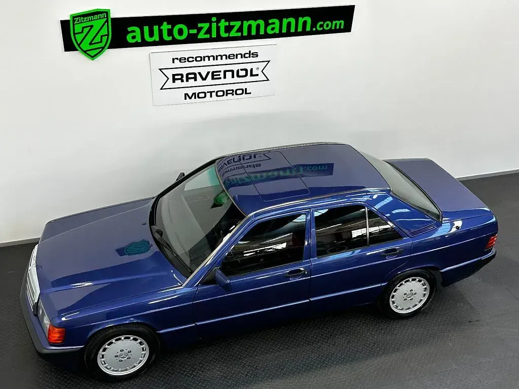 Gebraucht Mercedes 190 Avantgarde 136 PS (100 kW) 1992 Blau Limousine