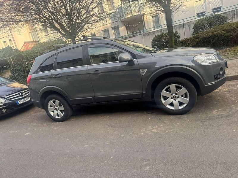 Gebraucht Chevrolet Captiva 136 PS (100 kW) 2011 SUV