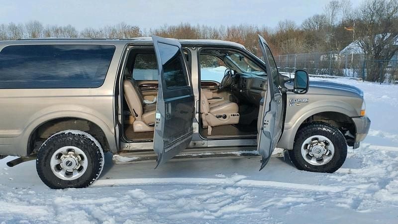 Gebraucht Ford Excursion 315 PS (231 kW) 2003 Grau SUV
