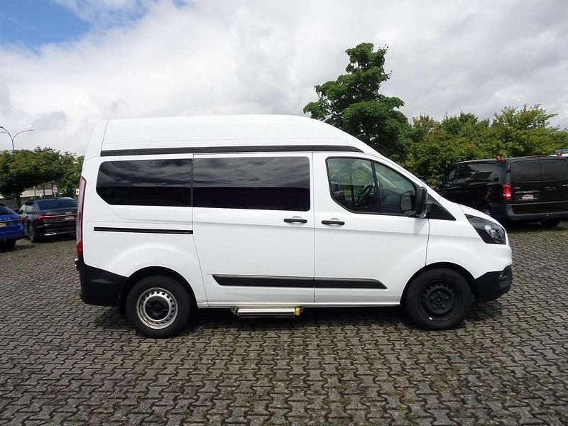 Frozen white Gebraucht 2020 Ford Transit Custom Van / Kleinbus | 15.900 € - Bild 1/4