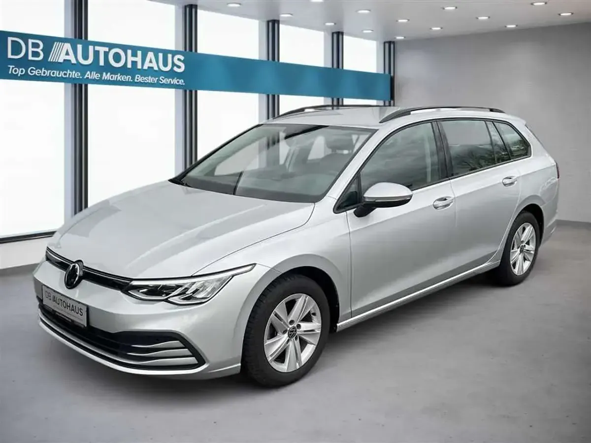 Gebraucht VW Golf VIII Life 110 PS (80 kW) 2023 Kombi