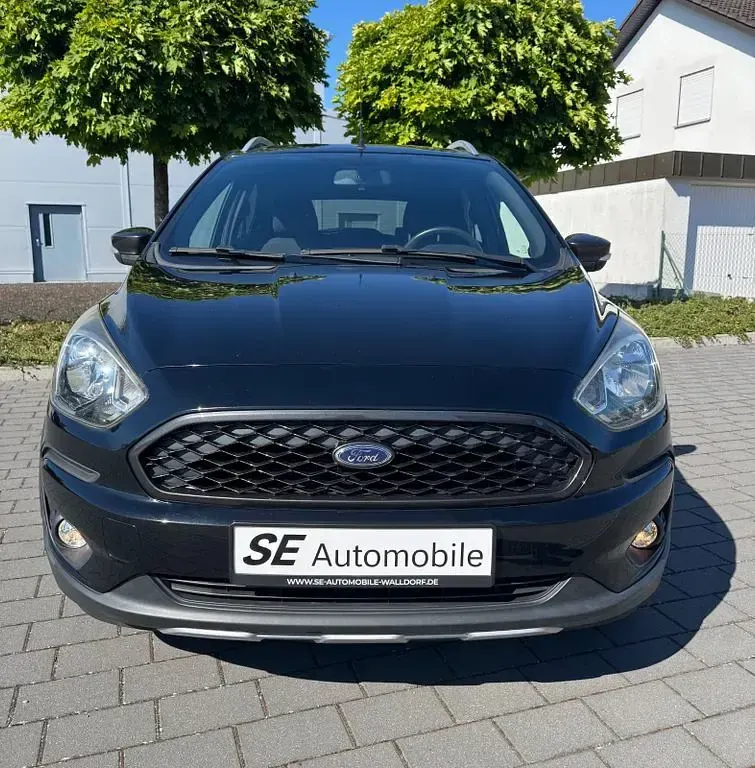Gebraucht Ford Ka Plus Active 86 PS (63 kW) 2019 Schwarz Kleinwagen