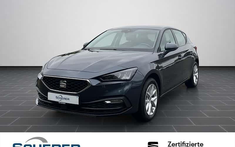 Grau Gebraucht 2021 Seat Leon Style Limousine | 17.280 € (Guter Preis) - Bild 1/4