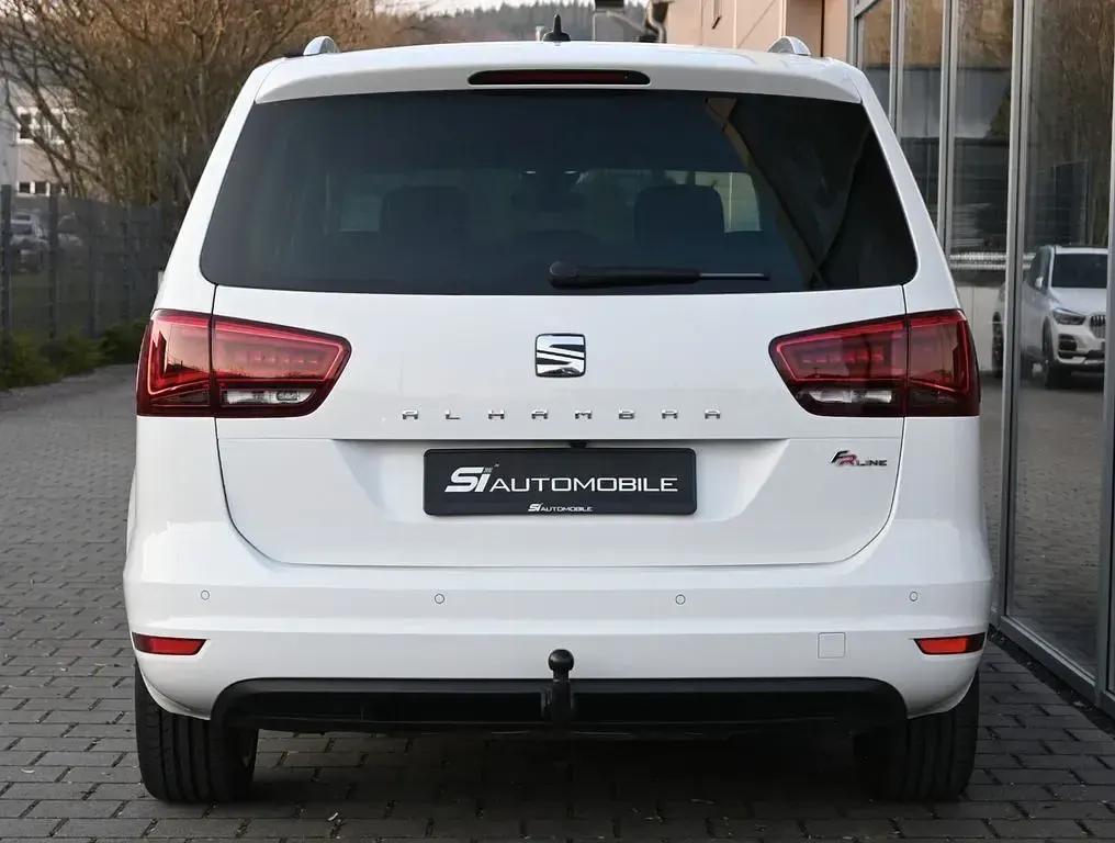Gebraucht Seat Alhambra FR-Line 150 PS (110 kW) 2021 Pure white Van / Kleinbus
