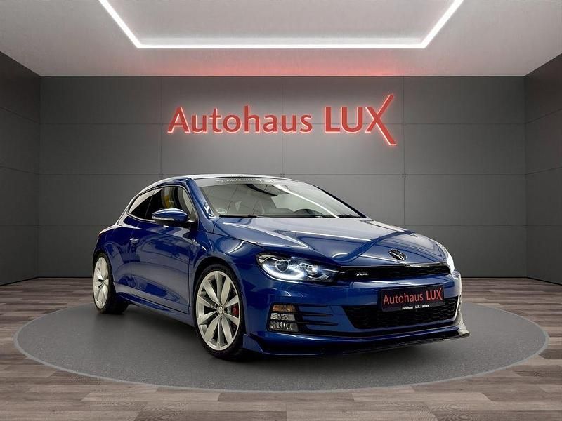 Blau Gebraucht 2017 VW Scirocco Allstar Coupé | 16.990 € (Teuer) - Bild 1/4