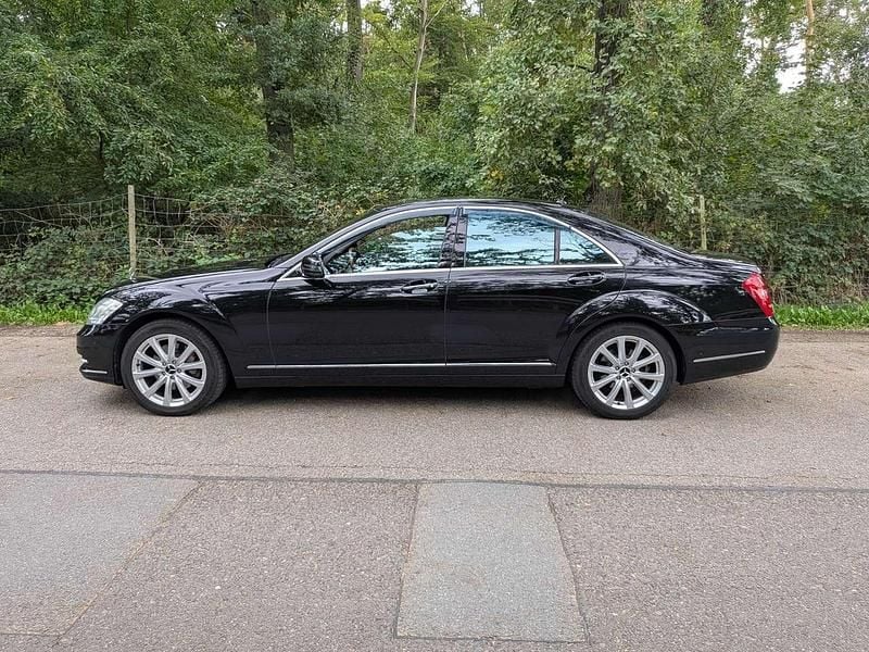 Gebraucht Mercedes S550 382 PS (280 kW) 2011 Schwarz Limousine