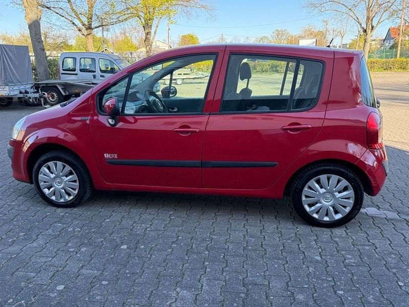 Gebraucht Renault Modus 75 PS (55 kW) 2011 Rot Van / Kleinbus