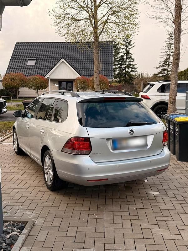 Gebraucht VW Golf VII Match 86 PS (63 kW) 2013 Silber Kombi