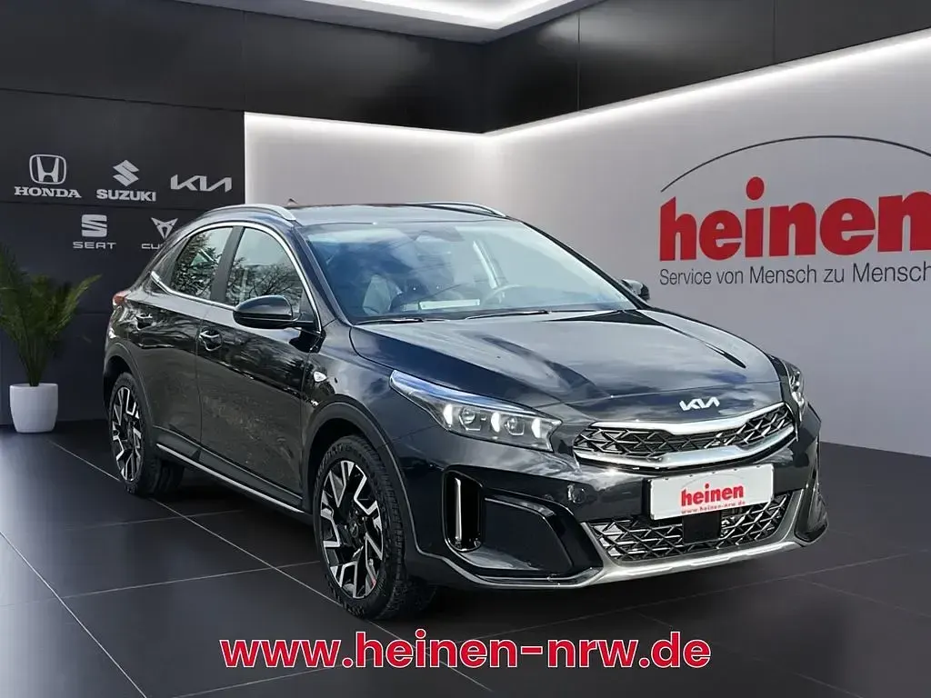 Usata Kia XCeed Comfort 150 CV (110 kW) 2026 Nero SUV