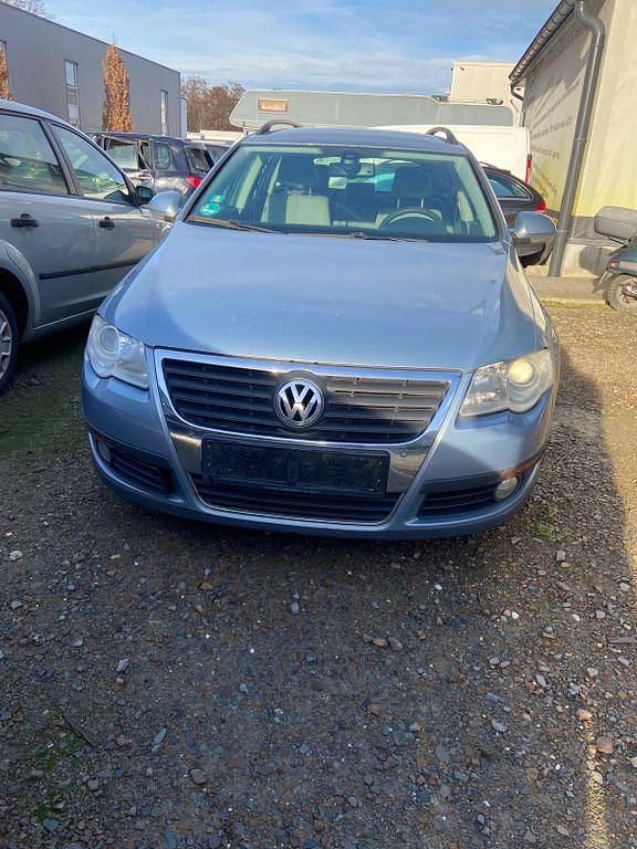 Gebraucht VW Passat Trendline 140 PS (102 kW) 2008 Grau Kombi