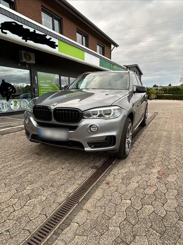 Gebraucht BMW X5 M Performance 258 PS (189 kW) 2015 Grau SUV