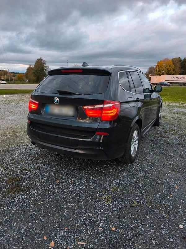 Gebraucht BMW X3 184 PS (135 kW) 2011 Blau SUV