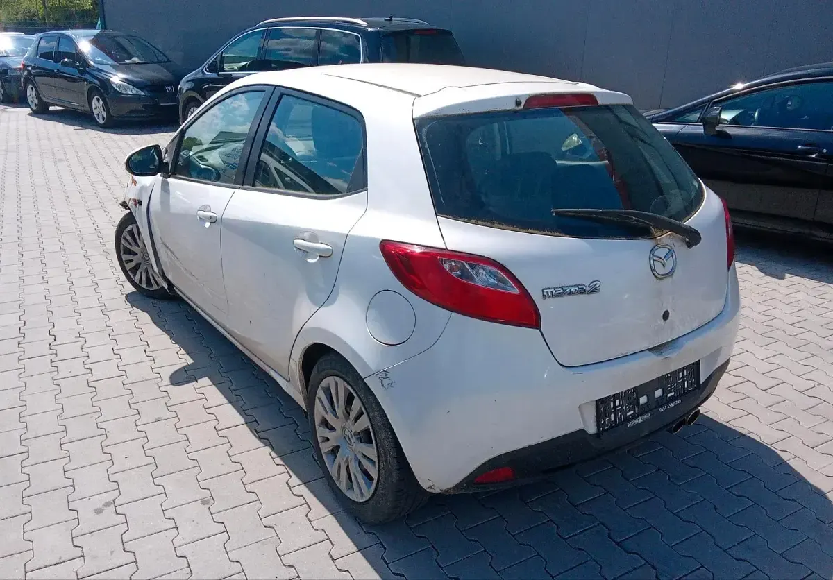 Gebraucht Mazda 2 75 PS (55 kW) 2010 Kleinwagen