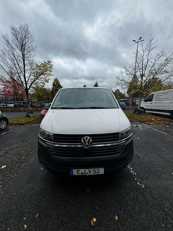 Weiß Gebraucht 2023 VW T6.1 Van | 28.700 € (Superpreis) - Bild 1/4