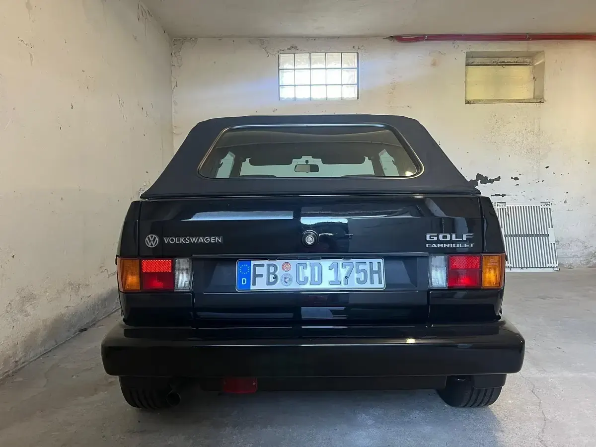 Gebraucht VW Golf Cabriolet Classicline 98 PS (72 kW) 1992 Schwarz Cabrio