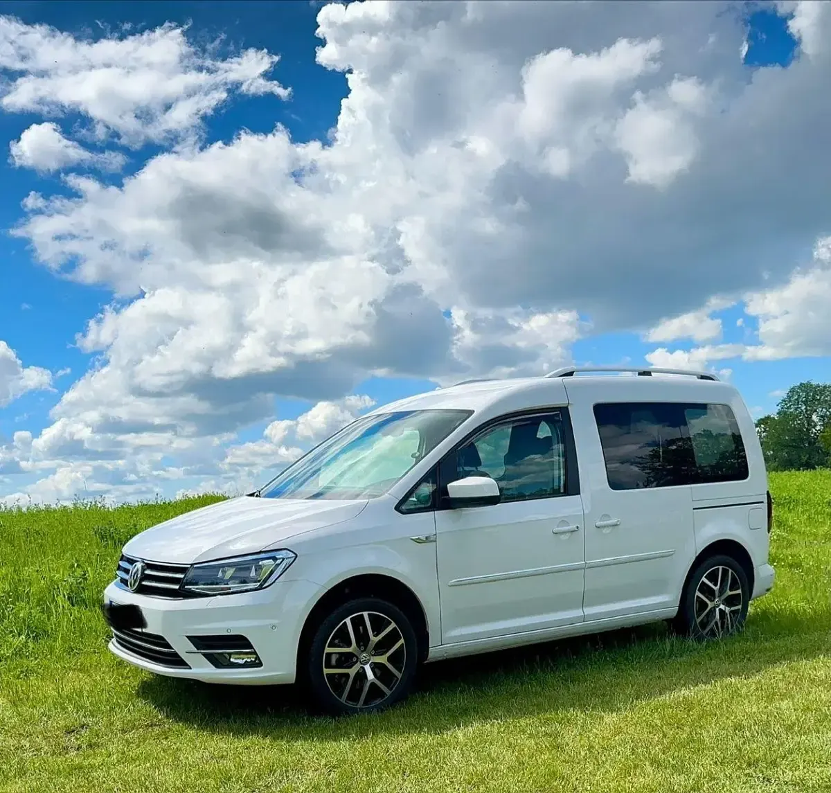 Gebraucht VW Caddy Highline 125 PS (91 kW) 2017 Weiß Van / Kleinbus