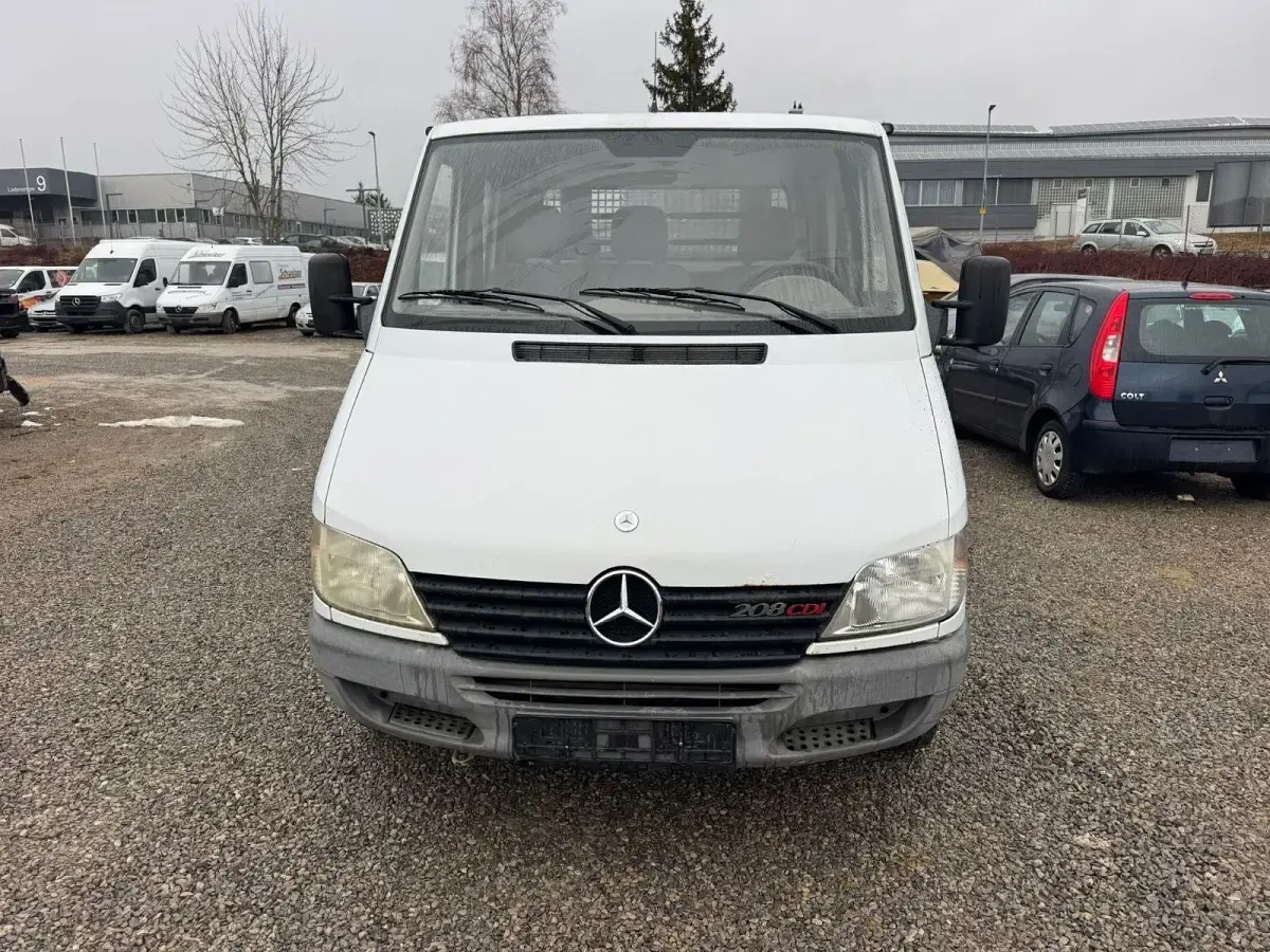 Gebraucht Mercedes Sprinter 82 PS (60 kW) 2002 Weiß Van