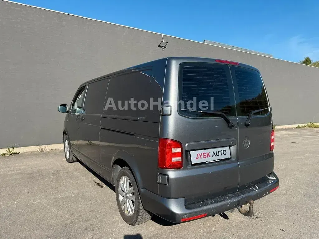 Używany VW Transporter 140 KM (102 kW) 2016 Szary Van