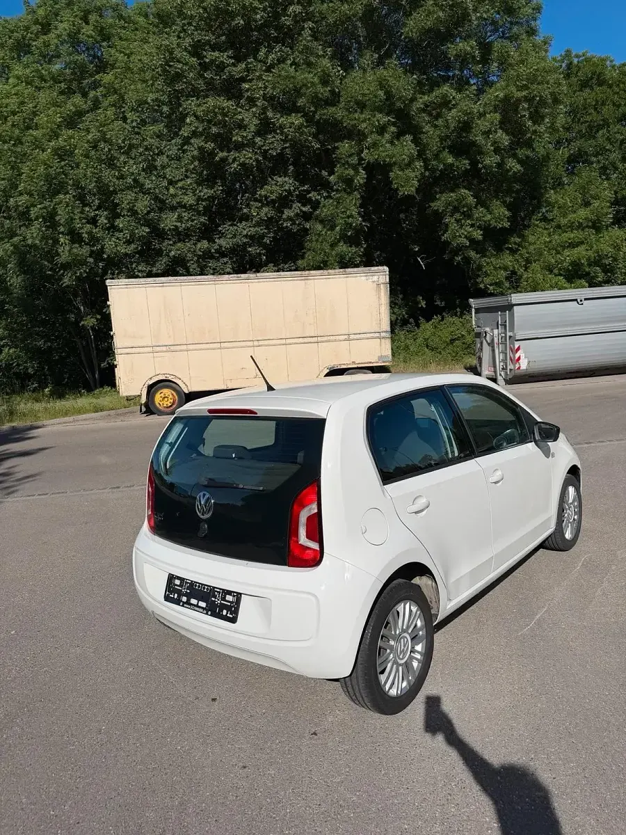 Käytetty VW up! 60 HP (44 kW) 2014 Valkoinen Viistoperä