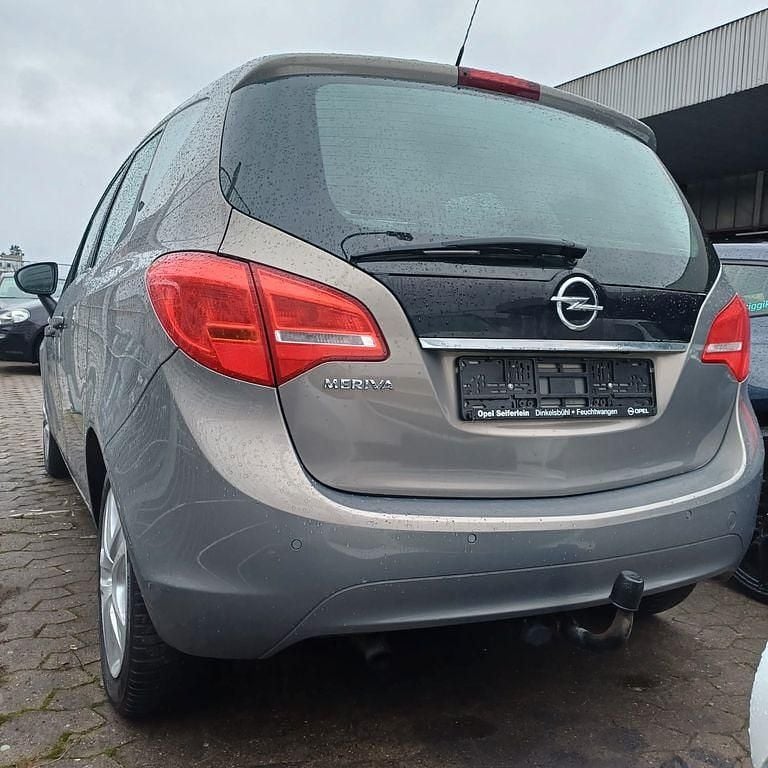 Gebraucht Opel Meriva Style 120 PS (88 kW) 2014 Grau Van / Kleinbus