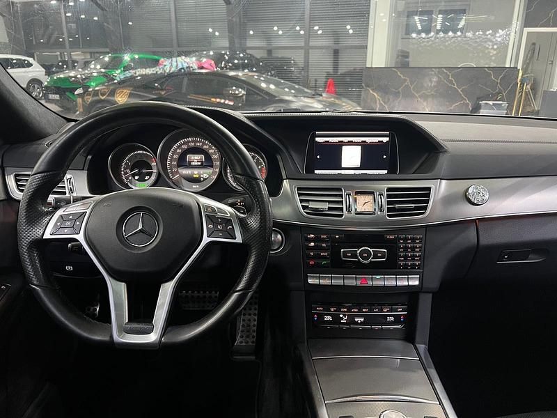 Gebraucht Mercedes E400 AMG 333 PS (244 kW) 2014 Silber Limousine