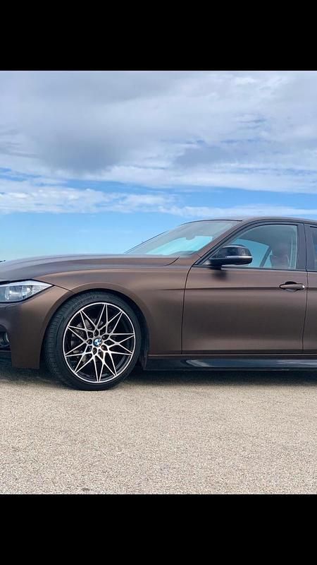 Gebraucht BMW 316 116 PS (85 kW) 2012 Schwarz Limousine